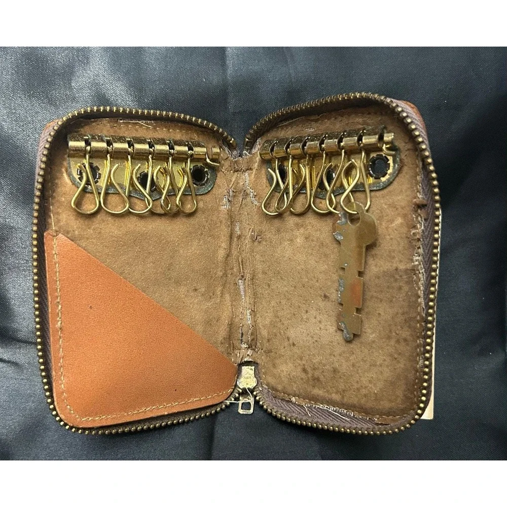 Vintage Kent Leather Key Case Removable Swivel Hooks Original Insert Card & Key